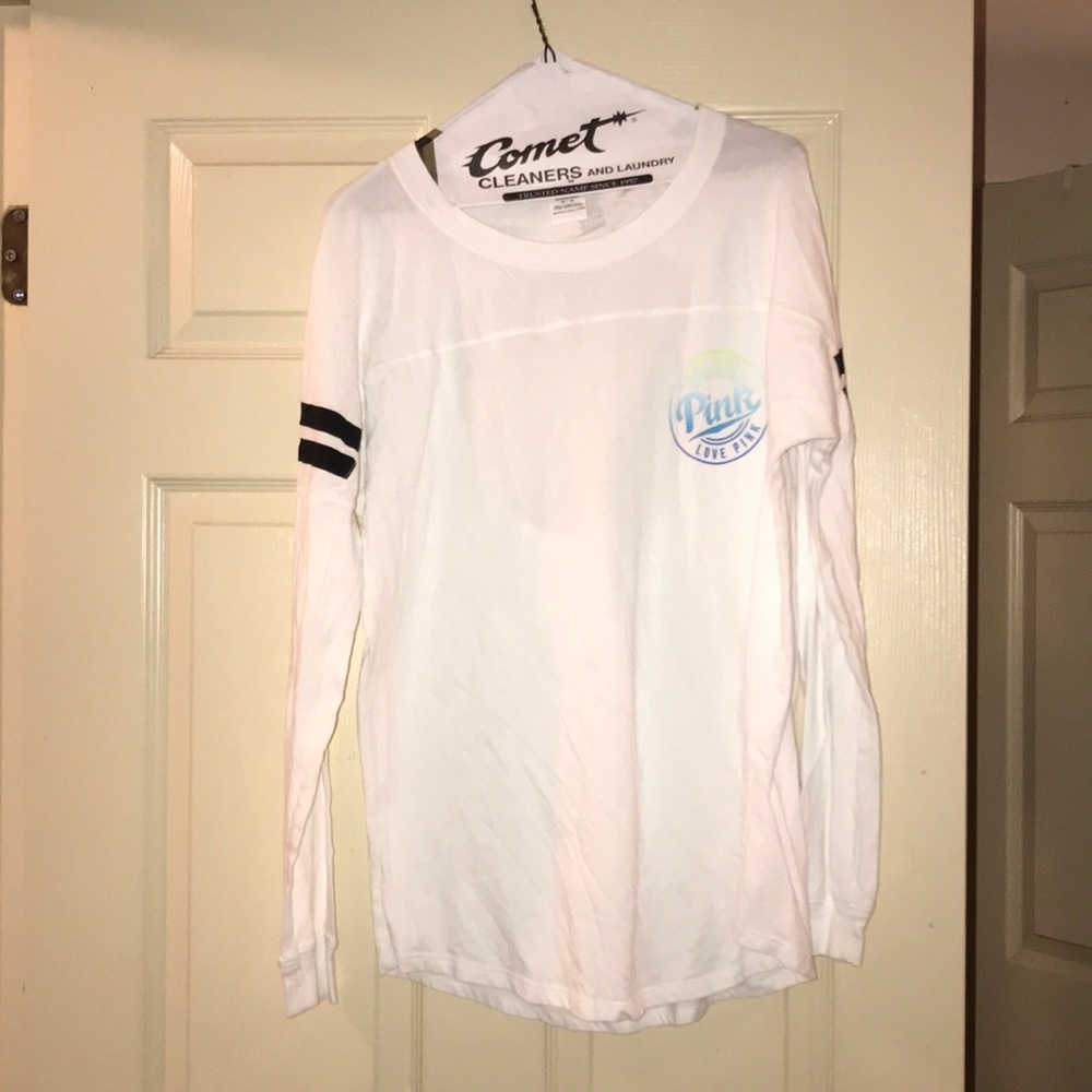 Pink Long sleeve shirt w/ open back